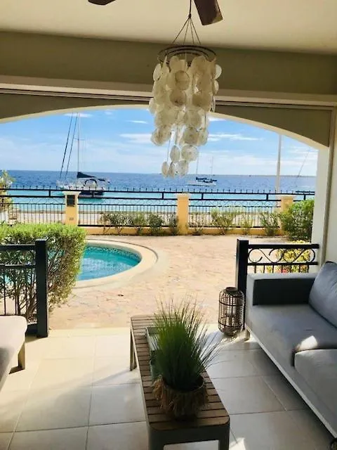 Luxury Oceanfront Elegancia Apartment Kralendijk  0*, Kralendijk (Bonaire)